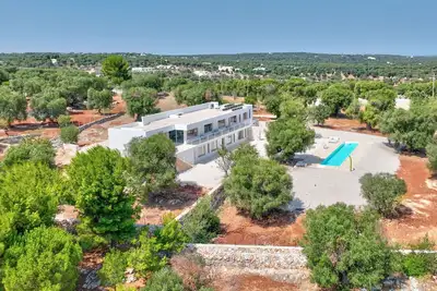 Image de Villa à Carovigno avec 6 chambres à coucher, 12 couchages