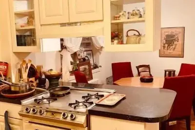 Image de Uptown Park & Lake Views Close to Everything!