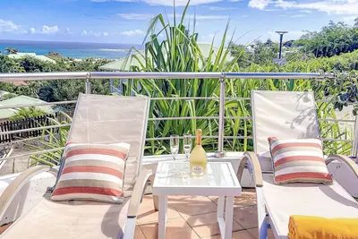 Image de Villa Mandarine à 5 min de la plage d'Orient Bay avec vue mer