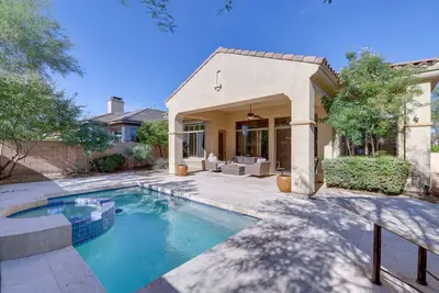 Pool & Patio: Spacious North Phoenix Oasis