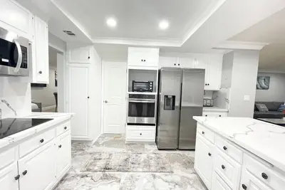 Image de 9br Home Near Disney and Convention Center