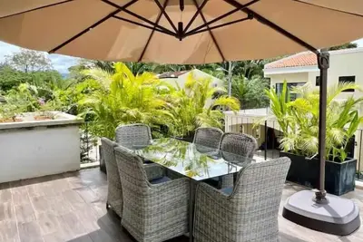 Image de Upper Floor by Quepos Fishing\n\n