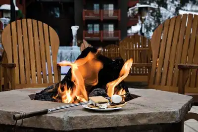 Image de Ritz Carlton Aspen Highlands Resort - 3 bedroom. January 25 - 28, 2024