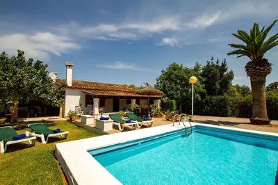 Image de Villa 'Paparri' avec piscine privée, Wi-Fi et climatisation