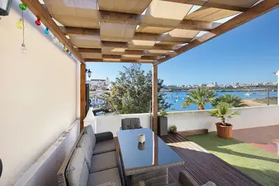 Maison de vacances 'Casa Vista Rio' avec vue sur la mer, Wi-Fi et climatisation