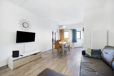Appartement de vacances \"Praia Da Rocha Mar Maison d'hôtes\" avec 2 balcons, terrasse et Wi-Fi