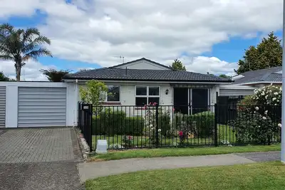 Image de Rotorua Central Unit - quiet, cozy and convenient.