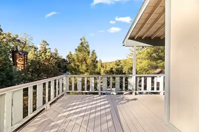 Image de Happy Hollow - North Shore, Fireplace, Deck, Fenced Yard, Bbq