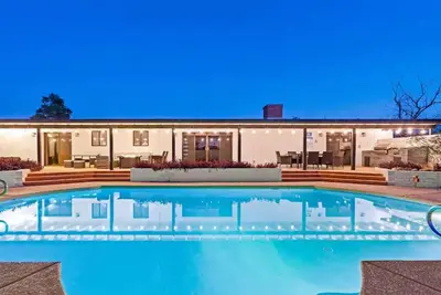 Image de Catalina Foothills, Modern, Heated Pool, Spa, Views, Sleeps 16