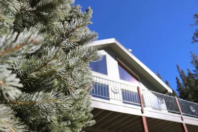 Image de New Hot Tub, 15 Miles from Breckenridge - River's Edge Retreat