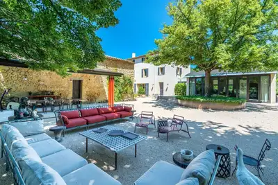 Image de Propriété d'exception avec vue - Luberon 12 pers.