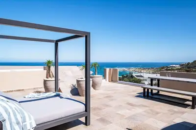 Image de Seaside Escape Apartment Sea La View