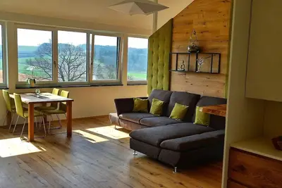 Image de Ferienwohnunggroßer Fensterfront und Panoramablick