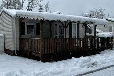 Image de Mobil Home grand confort 3 chambres 6 personnes (100m des remontées mécaniques)