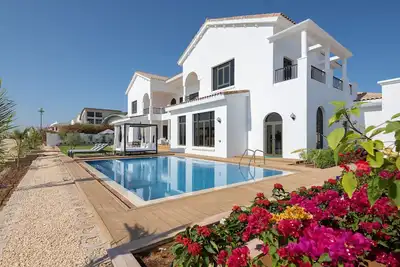 Image de Villa on Beach w/ Private Pool The Palm Jumeirah