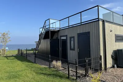 Image de Exklusives 6-personen Chalet Hafenpanorama mit Dachterrasse am Ijsselmeer
