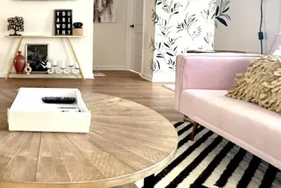 Image de This house is a 2 bedroom(s), 1 bathrooms, located in Lexington, Ky.