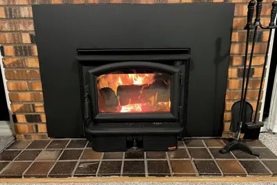 Image de Well equipped family and pet friendly house 200m from the beach with real fire