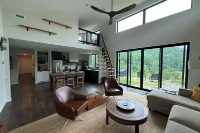 Image de 4Trees: A Combo of Chill Vibes and Adventure