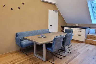 Image de Appartement de vacances pour 6 personnes env. 100 qmà Lasel, Rhénanie-Palatinat (Eifel Rhénanie-Palatinat)