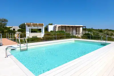 Image de Villa panoramique avec piscine proche de la plage