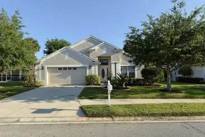 Image de Centrally located Bradenton Home