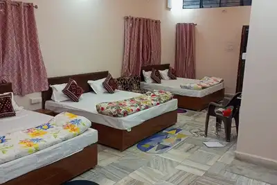 Image de Aashirwad Residency @ Home Stay / Bed & Breakfast Unit of Mp Tourism Board