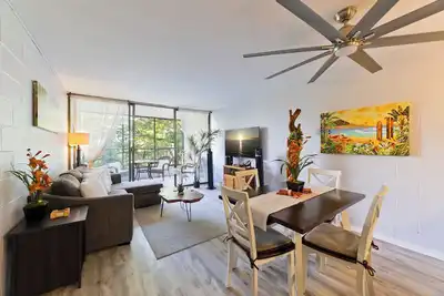 Image de Oceanview Mauna Loa Shores Kai Ekahi #201 next to Carlsmith Beach Park