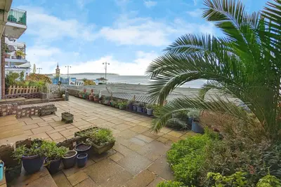 Image de Shanklin Beach - Napier - an apartment that sleeps 4 guests in 2 bedrooms