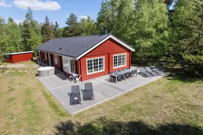 Image de Belle maison à Højslev avec Wi-Fi
