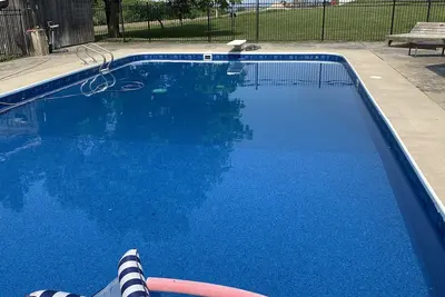 Image de Estate farm property with incredible views of Georgian. Close to Blue Mountain