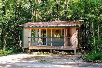 Image de Awesome (sta)caravan in Chef-Boutonne