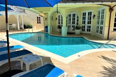 Image de The Falls - Luxury 2-Bed Townhouse in gated community