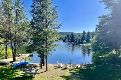 Image de Svenska Stugan On Osprey Lake