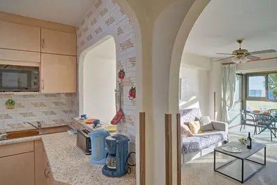 Image de Agréable appartement pour 3 personnes avec climatisation, Wifi, piscine et Tv