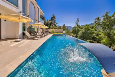 Image de Villa Taha Iki - Luxury and Comfort in a Modern Countryside Retreat - Conservative