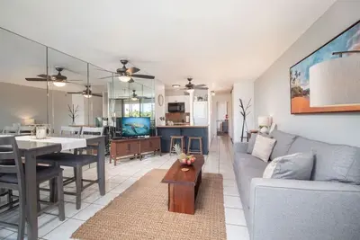 Image de Great Location! Walk to Everything in South Kihei!