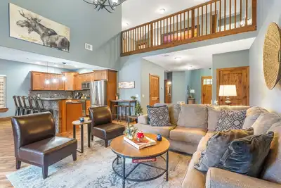 Image de Walk to Outdoor Pool, Playground & Volleyball, Enjoy Free Tickets & Lake Access Nearby