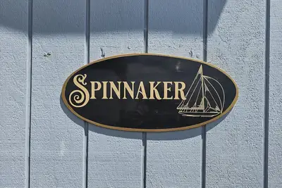Image de Maketu Beachside Haven Spinnaker Cabin, Sea Views & Pet-Friendly