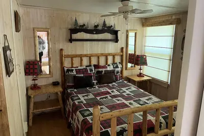 Image de Best location in point Sebago! Walk to beach and restaurants!