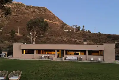 Image de Encinal Mountain - A Private Luxury Malibu Retreat