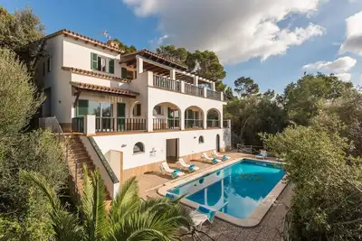 Image de Villa de 4 Dormitorios en Son Bou - Sol y Mar