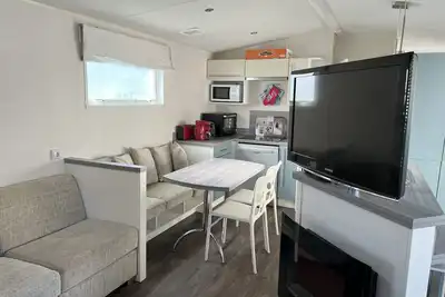 Image de Mobilhome Ra30 Camping 4* Vias Plage 6/8 personnes