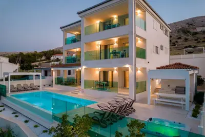 Apartvilla 3  with sea view