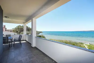 Image de Apartment Kico, first row to the sea