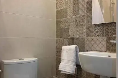 Image de Two Bedroom Seafront Apartment & 1 Bedroom Apartment Combine.