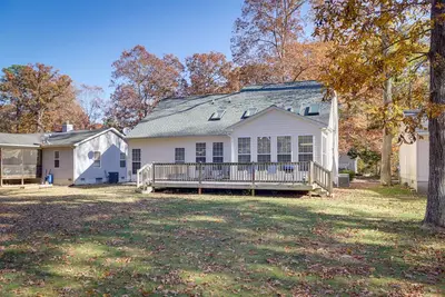 Image de Bright Greenbackville Vacation Home w/ Game Room