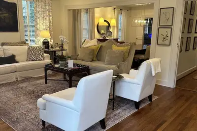 Image de Charming Forest Hills cottage. Less than 10 minutes from Augusta National.