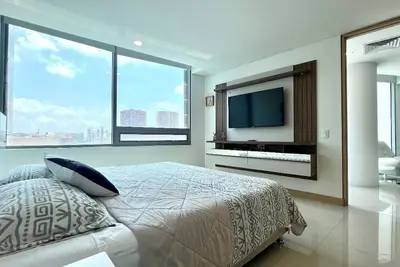 Image de Luxury Apartment Hilton Wi-Fi, Tv, Pool and Gym