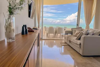 Image de Tu Oasis Moderno con Vista al mar en Telchac! ! !